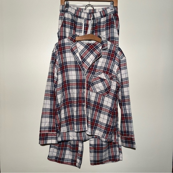 Abercrombie & Fitch Sleepwear Plaid Pajama Set - Picture 1 of 10